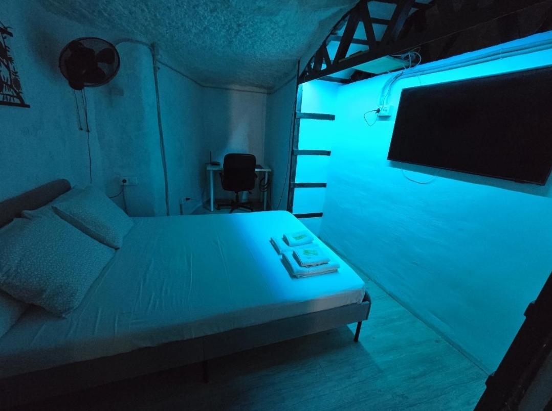 パテルナBonita Casa Cueva Con Jacuzziアパートメント エクステリア 写真